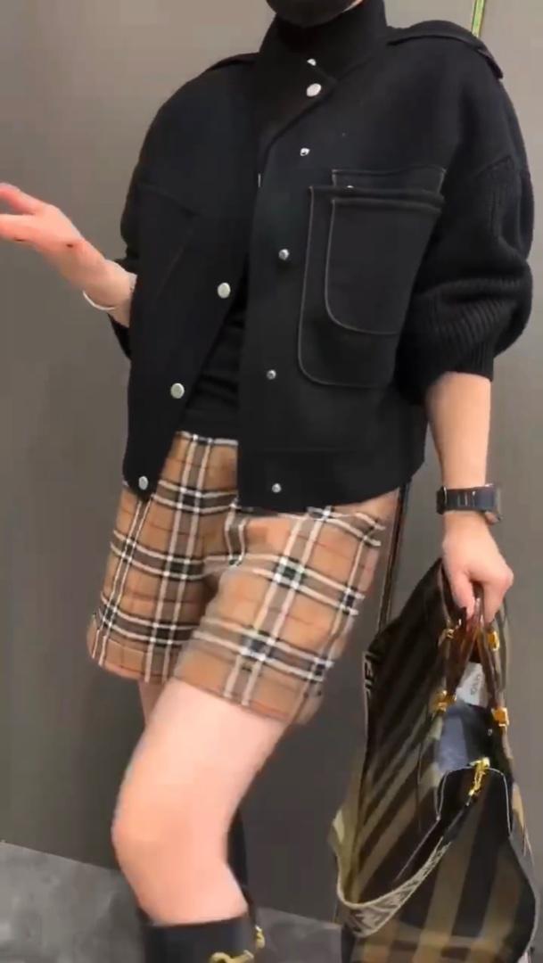 欧洲站2021秋季新款松紧腰双口袋休闲显瘦阔腿短裤,女装其它,L·H·X