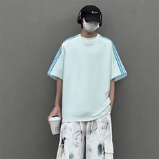 抖音得物品质二开240克宽松纯棉美式潮牌印花三条杠中性风短袖T恤，男装T恤，电商A486