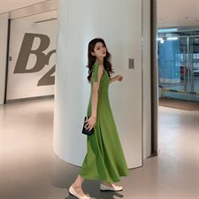 现货加购8天丝垂感非常好牛油果绿吊带1318A-D05，女装背心吊带，西子