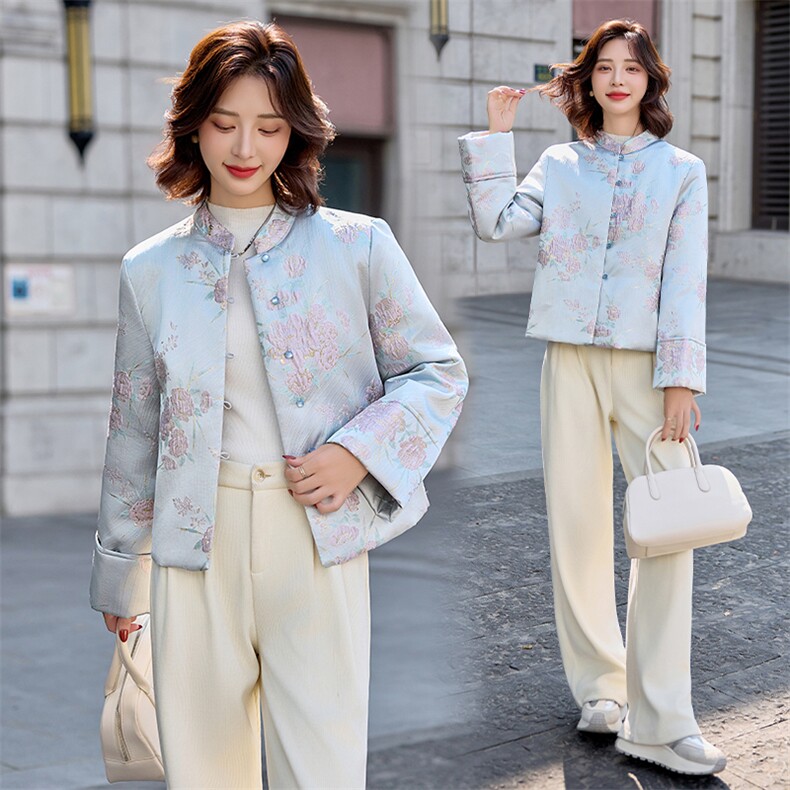 水衣源2797A款新中式提花料立体花小立领羽绒服女气质保暖外套，女装羽绒服，水衣源