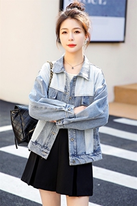 单排扣百搭宽松休闲常规长袖单件棉插肩袖拼接牛仔外套女图片