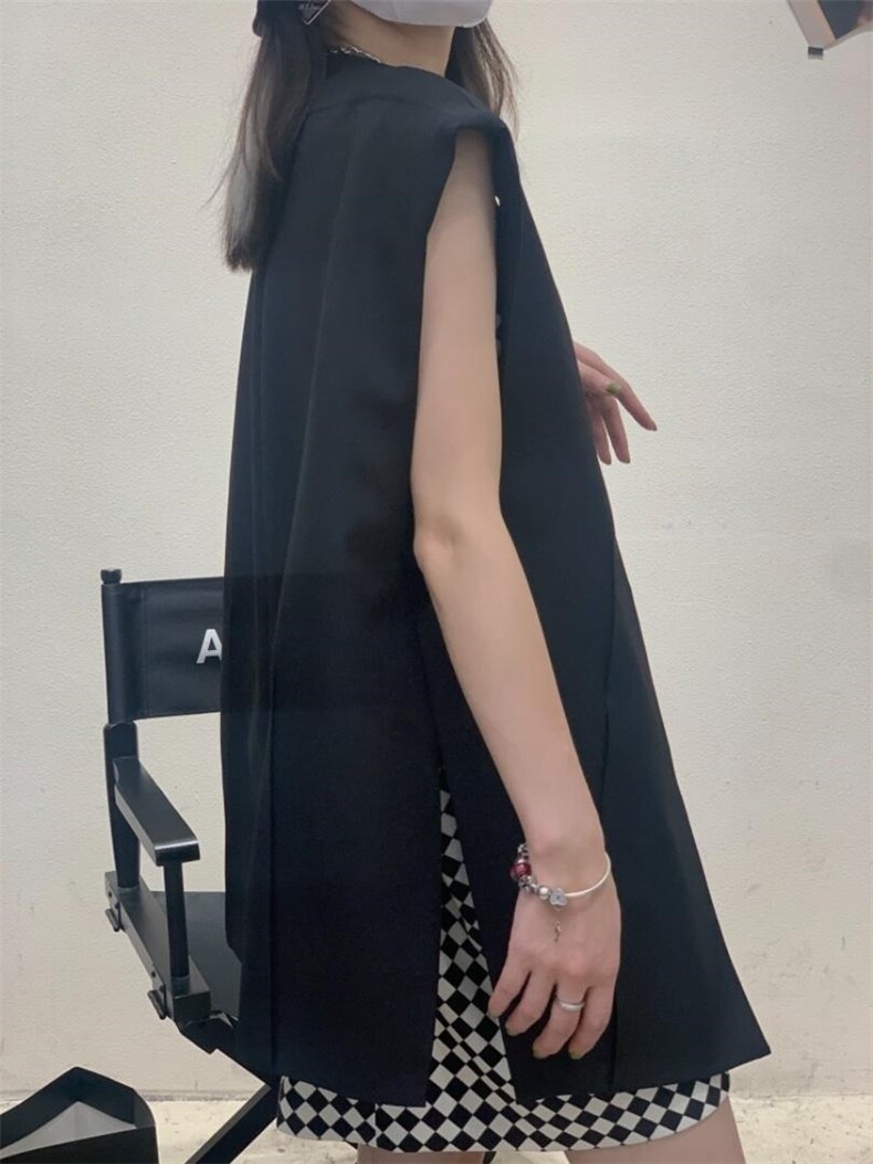 设计款开衩式马甲，女装马甲，Alissa Lin