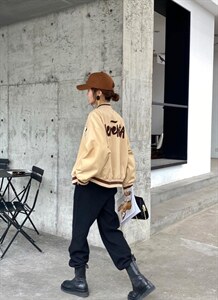 现货新款秋冬外套图片