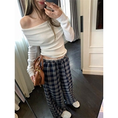 藏蓝色