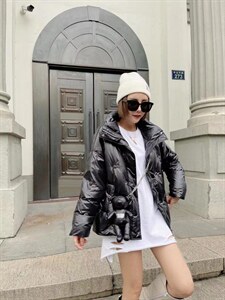 短款带配件小熊羽绒服图片