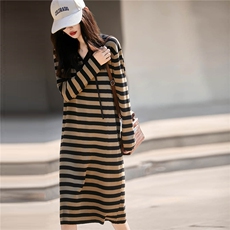 条纹连帽针织连衣裙女25新款秋冬显瘦长袖毛衣裙子长款打底衫内搭，女装连衣裙，绒汀羊绒