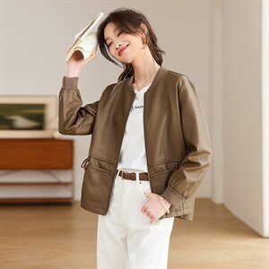 2026年春季棒球领休闲水洗皮短款外套，女装皮衣，文熹诺