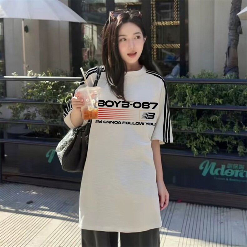 抖音得物品质二开240克宽松纯棉美式潮牌印花三条杠中性风短袖T恤,男装T恤,电商A486
