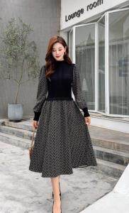 秋冬针织拼接时尚连衣裙，女装连衣裙，秀水百合