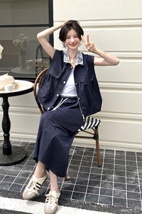 藏青色蕾丝拼接套装裙女2025夏新款休闲时尚工装马甲半身裙两件套图片