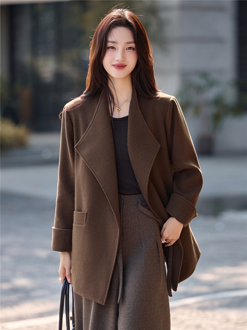 优雅气质大翻领毛呢外套女2025秋冬高级感中长款系带收腰毛呢大衣,女装毛呢外套,火爆靓佳人