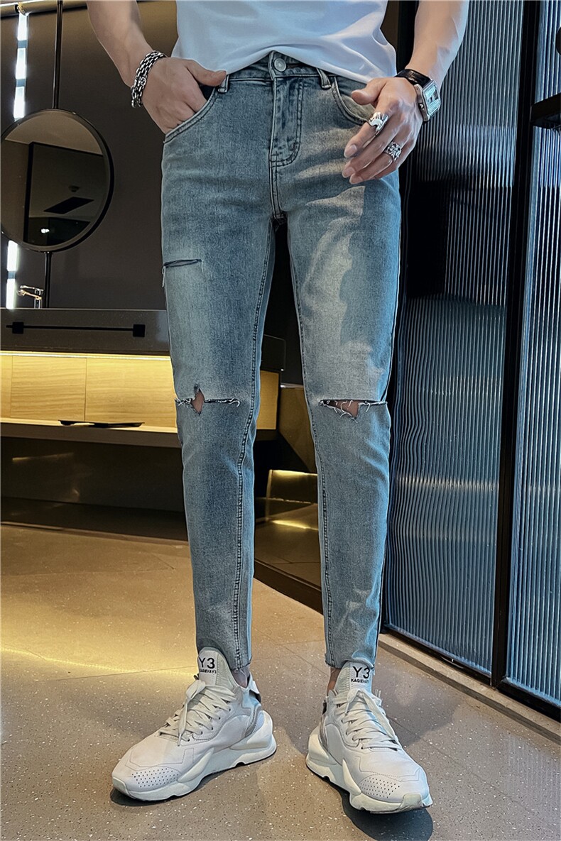 B230档2025夏季新款浅蓝色破洞切边小脚牛仔裤男长期款7716P80,男装牛仔裤,电商B230