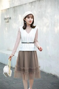 [现货]蕾丝拼接连衣裙马甲两件套，两色、三个尺码图片