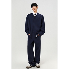 藏青色