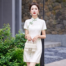 现货2024改良旗袍连衣裙年轻款女夏季新中式高级感禅意碎花裙，女装连衣裙，韩然一族