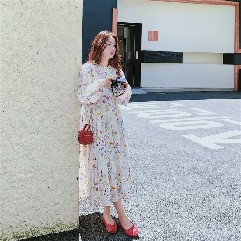 法式印花泡泡袖慵懒风宽松长袖连衣裙女秋季2025新款巨好看碎花裙,女装连衣裙,2C137
