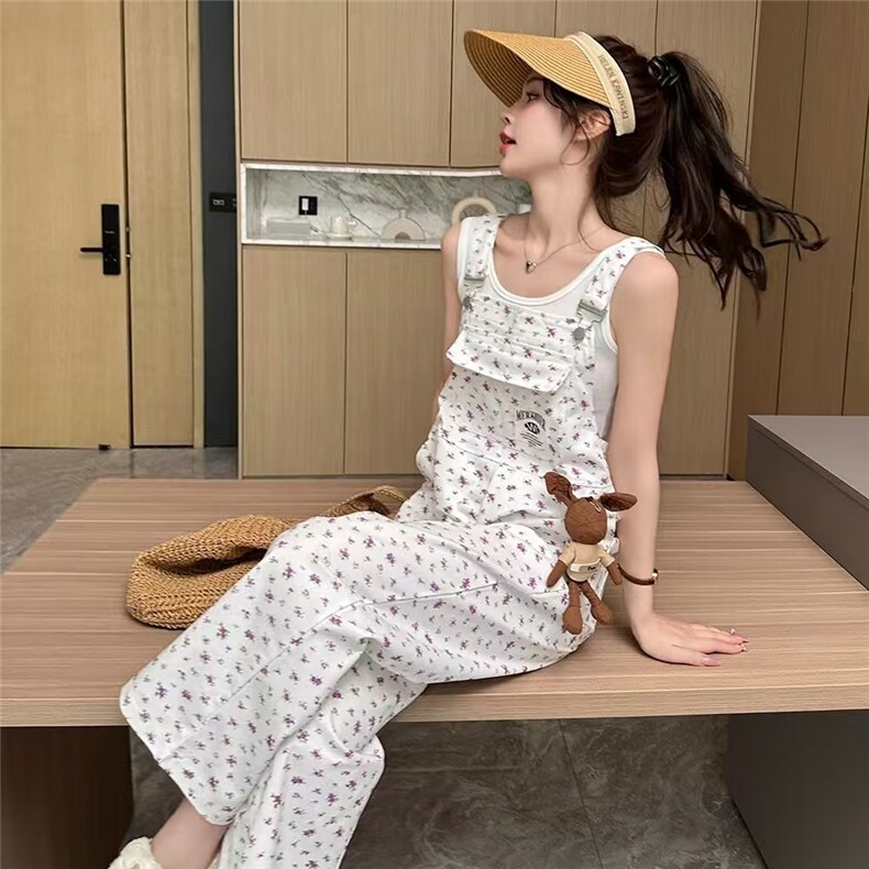甜美新款碎花直筒白色背带牛仔裤女2025秋冬设计感休闲宽松阔腿裤,男装牛仔裤,星座506A