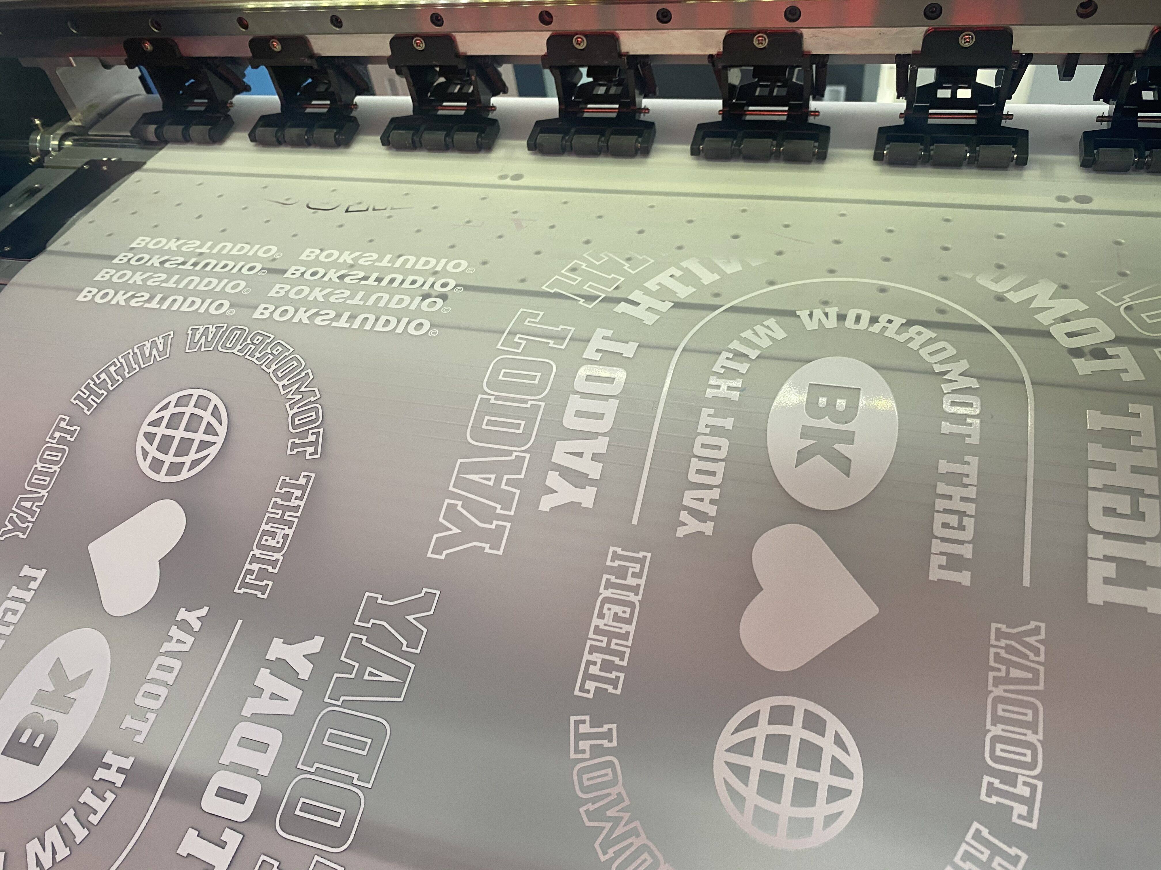 Фото машины pet打印机 白墨打印机 热转印打印机 pu打印机  柯式烫画打印机 Mingda