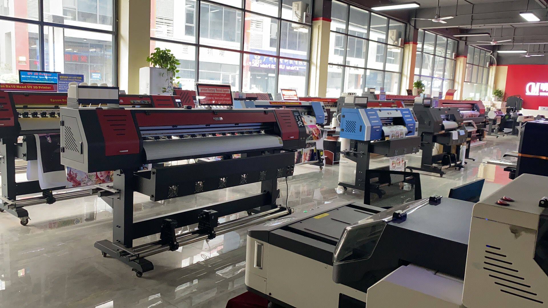 Фото машины pet打印机 白墨打印机 热转印打印机 pu打印机  柯式烫画打印机 Mingda