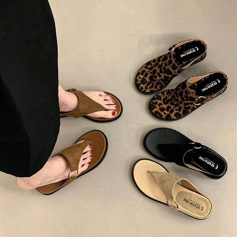 [Leopard Print Thong Sandals] 5cm Wedge Heel Thong Sandals, Versatile and Fashionable for Summer, Leopard Print Hot Girl Sandals 217
