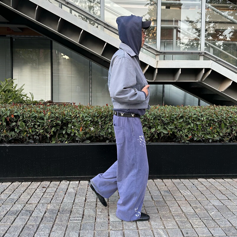 Practical Splatter-Ink Cuffed Stacked Sweatpants That Don'T Drag on the Floor, with a Faded Blue Wash and a Natural Distressed Look