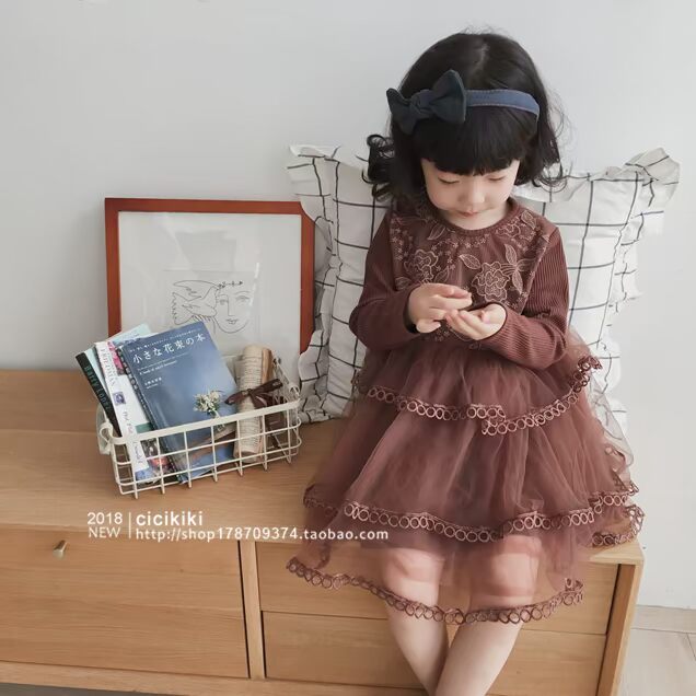 Quần áo bé gái mùa thu và mùa đông quần áo bé gái 2018 phiên bản Hàn Quốc mới của công chúa dày váy đầm trẻ em nước ngoài quần áo bé yêu