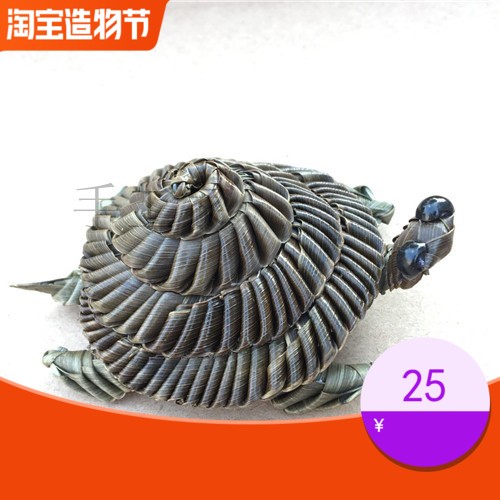 Brown handicrafts straw weaving animal turtle Changsha intangible cultural heritage handicraft handicraft scenic spot hot sale DIY