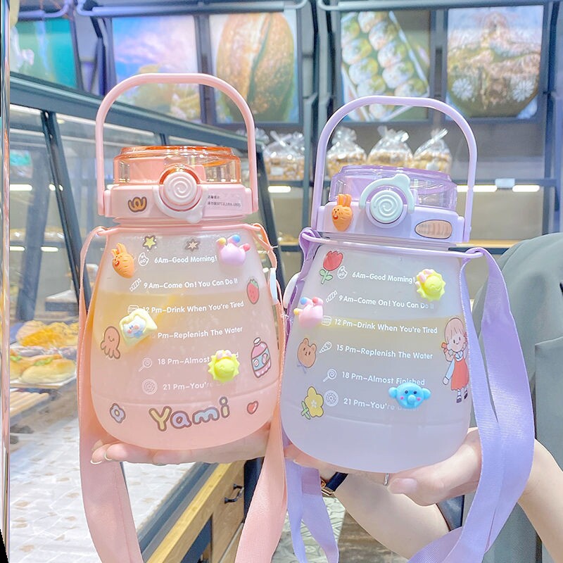 Mug 2022 new female plastic large capacity high face value fitness sports water glass lovely senteo big belly cup