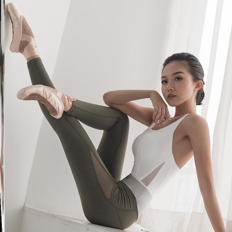 Yoga clothing 2022 new internet red sports Lian-up women's professional gym special senior feel high face value