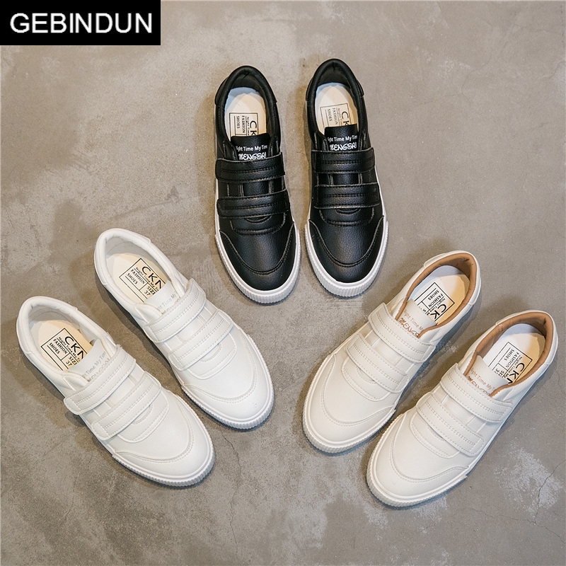 GEBINDU magic sticks small white shoes girls 2023 Spring and Autumn new summer flat leather skin black light shoes