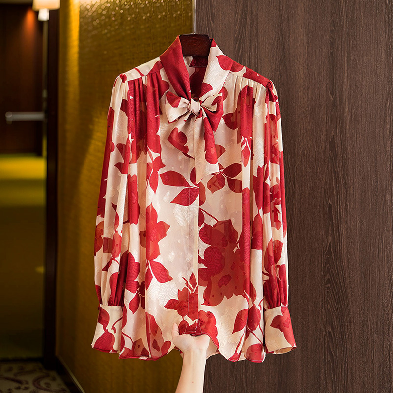 Retro Romantic Ribbon Floral Shirt for Women 2026 Spring French Style Work Clothing Date Elegant Red Mulberry Silk Top