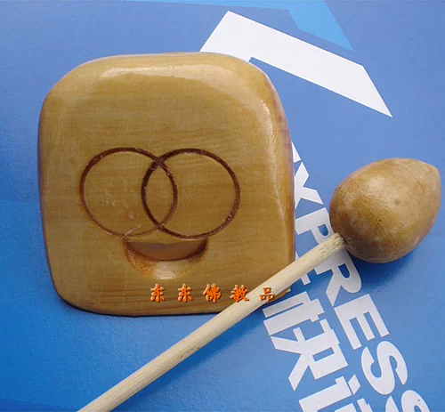 Донгдонское мастерство чисто древесина и мученика дерева рыбы Детские преподаватели 7 см. Рыба для маленькой деревянной рыбы.