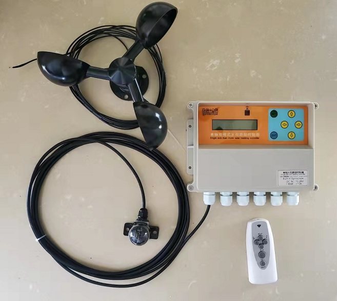 Sun automatic tracking controller trough light control plus time control gyroscope sun tracking oblique uniaxial sun tracking