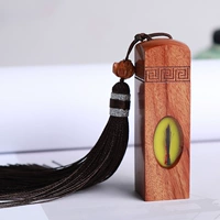 Розовыйвуд потянулся назад