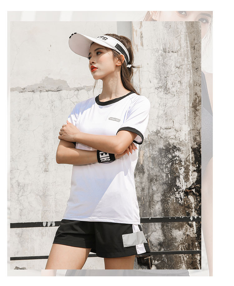 Mùa hè lưới màu đỏ thủy triều thể dục thể thao quần short mặc nữ chống ánh sáng gợi cảm chạy lỏng kích thước lớn ba điểm - Quần thể thao quần bơi nam adidas