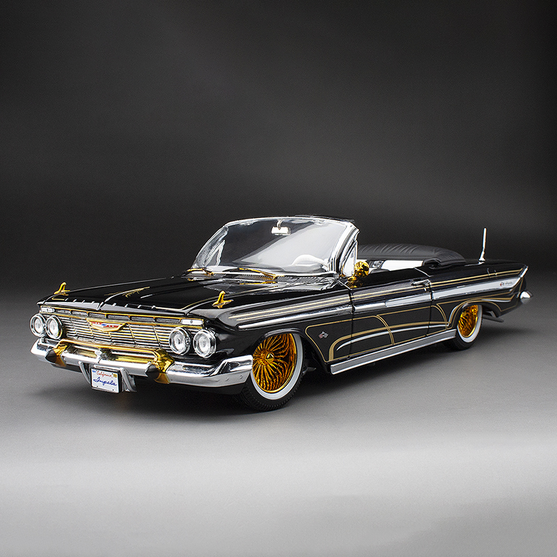 Sunstar 1/18 Scale Model Car Chevrolet Impala with Lift Function