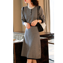 Boo Pala Nomai 21 Autumn New temperament age reduction Joker high waist slim black and white plaid knitted dress women