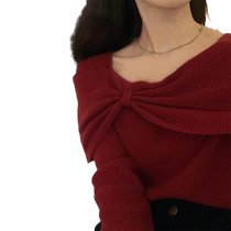 Red New Year Bow Sweater Womens 2023 Autumn and Winter Niche Design Slim Fit Short Knitted Outerwear