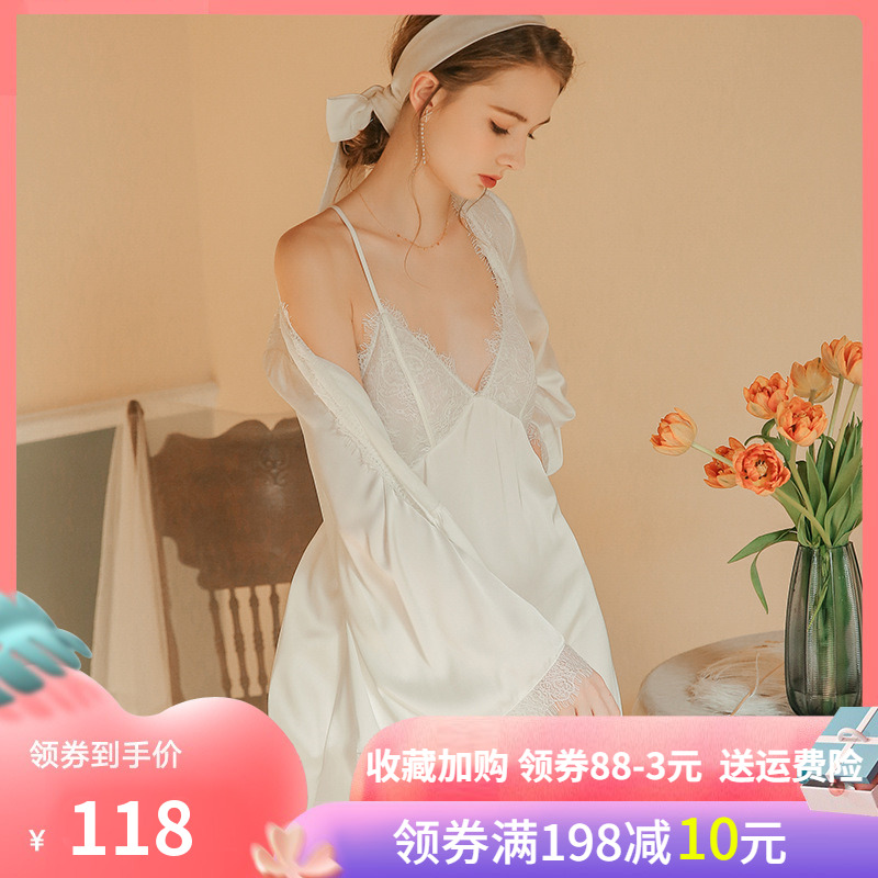 Silk pyjamas women's spring and autumn season thin ice silk sleepwear, sexy lace V collar bathrobe, sleep-covered pyjamas 2 sets of summer
