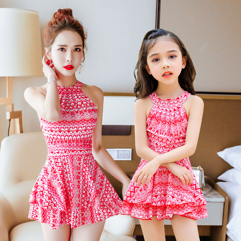 Parent-child swimsuit mother-daughter new dress small medium and large girls conservative swimsuit fashion cover meat beach swimsuit