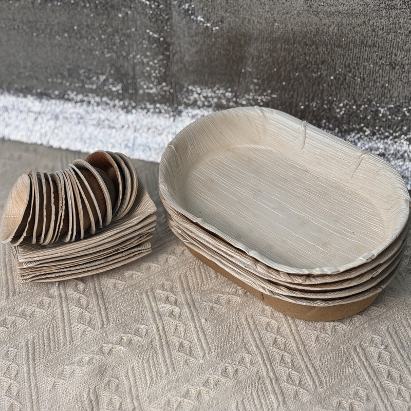Palm Leaf Disposable Palm Bowls and Plates, Eco-Friendly Tableware for Outdoor Gatherings, Biodegradable Tableware, 6inch Bowls and 8inch Plates Set Palm Leaf Disposable Palm Bowls and Plates, Eco-Friendly Tableware for Outdoor Gatherings, Biodegradable Tableware, 6inch Bowls and 8inch Plates Set