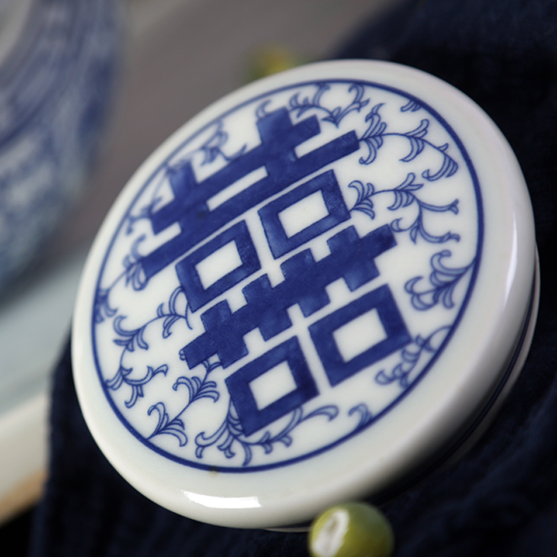 The View of song dynasty jingdezhen Chinese style restoring ancient ways storage tank put lotus flower happy character double happiness of blue and white porcelain pot nostalgic caddy fixings
