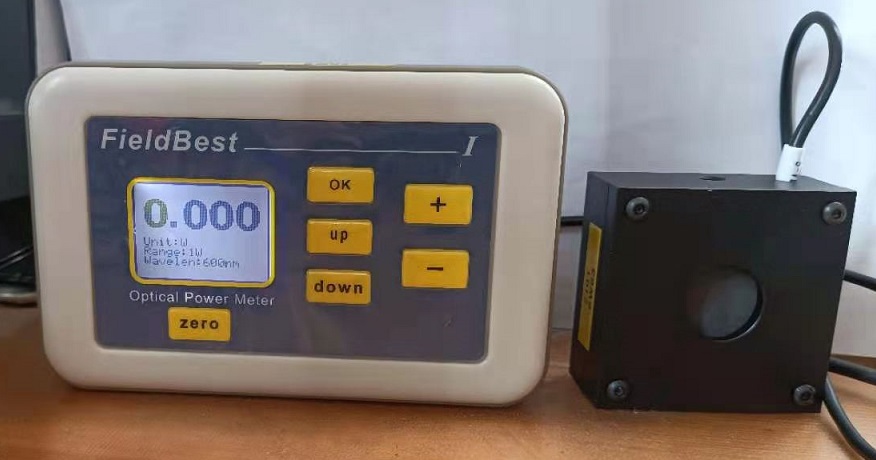 Laser power meter thermoelectric type 6W range 1mW resolution fast response quality of imported products