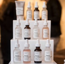 The Ordinary buffet polypeptide salicylic acid gold ray pigment A alcohol retinol