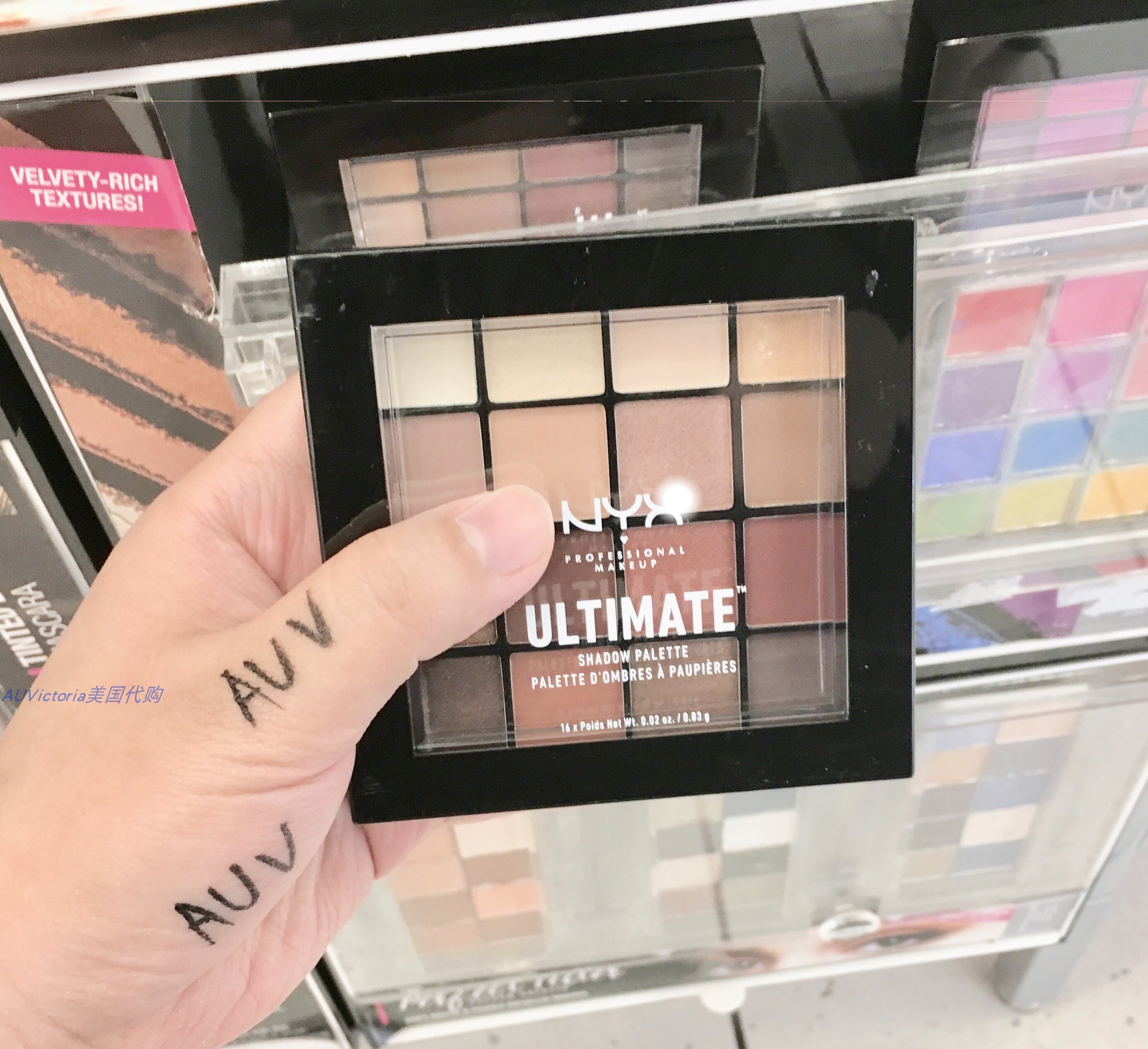 NYX 16-color eyeshadow palette 03 Warm Neutrals matte earth color pumpkin color 268 alternative color spot