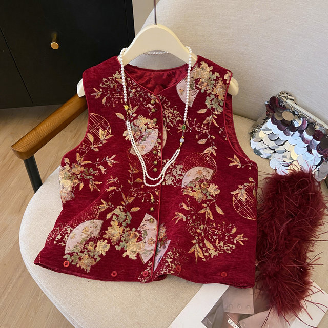 Actual shot of 2025 new Chinese style quilted vest for women in autumn and winter high-end tops and vests red