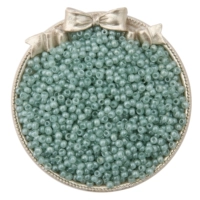 Emerald Green Spring Blue 4 мм около 300