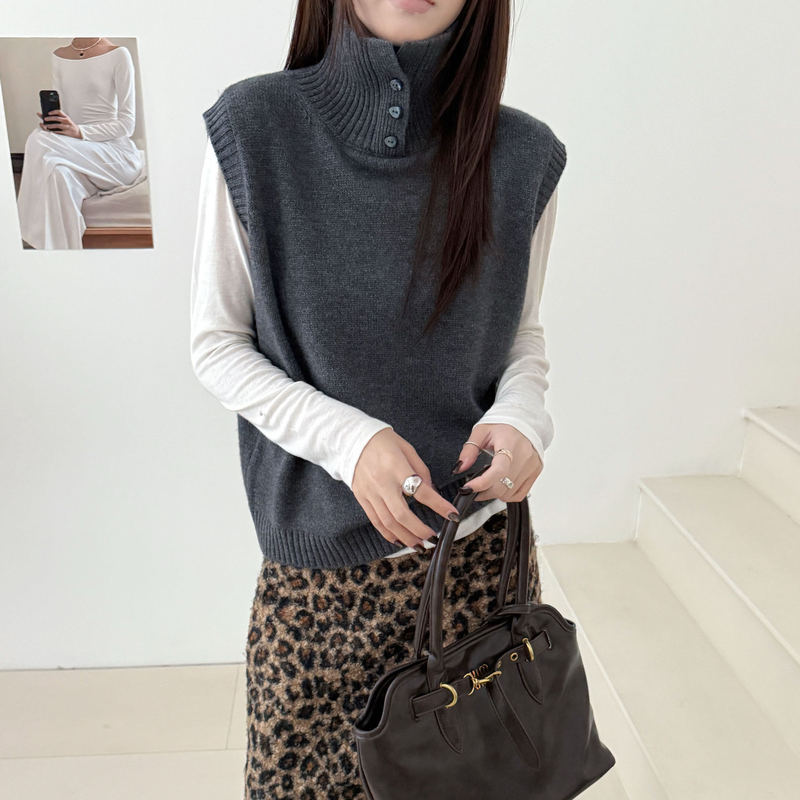 2025 Autumn and Winter Camel Wool High-Neck Pullover Fashionable Elegant Versatile Sweater Vest Knitwear for Women 2025 Autumn and Winter Camel Wool High-Neck Pullover Fashionable Elegant Versatile Sweater Vest Knitwear for Women