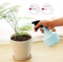 Hand pressure watering can Small kettle Plant pot watering pot Gardening tools Household watering can