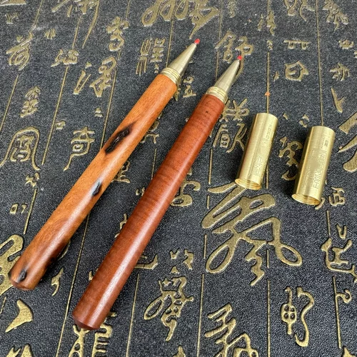 Медная черная шариковая ручка